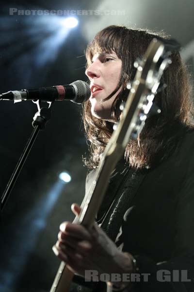 BAND OF SKULLS - 2012-01-26 - PARIS - La Fleche d'Or - Emma Richardson